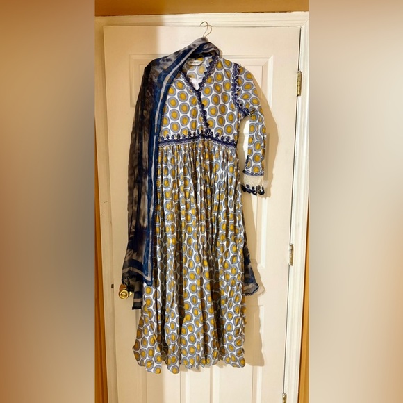 Blue and White Patterned Maria. B. Lawn Dress - Picture 9 of 11